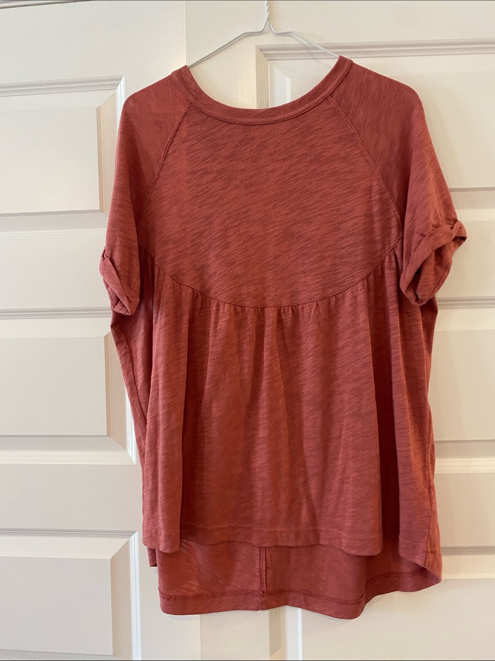 American Eagle Outfitters Rust Short-Sleeve Peplum Tee
